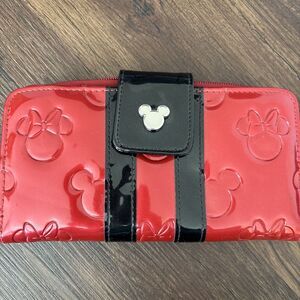 Rare Disney Parks Loungefly Minnie Love Mickey Embossed Zip Wallet Black/Red Y2K